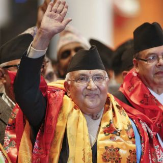 Parlamento de Nepal elige nuevo primer ministro
