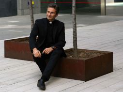 Charamsa considera que él nunca rompió sus votos al nunca haber tocado a una mujer. EFE / ARCHIVO