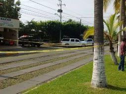 El también ex gobernador de Colima fue atacado este lunes mientras desayunaba en un restaurante. EFE / F. Moreno