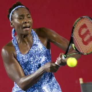 Venus Williams avanza a segunda ronda en Hong Kong