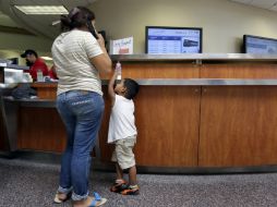 Exponen que tres de cada diez mujeres que contraen matrimonio en Honduras son adolescentes. AP / ARCHIVO