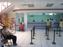 La gente sigue prefiriendo las cajas de ahorro o las tandas. EL INFORMADOR / M. Isaac