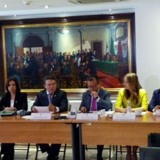 César Camacho se reúne con el líder del SNTE