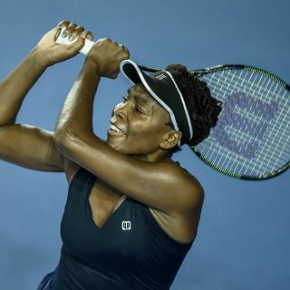 Venus Williams pasa sin apuros a cuartos de final