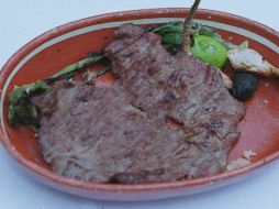 Aunque la dieta hierproteica permite la pérdida de peso rápido, también pueden ser perjudiciales sin supervisión. EL INFORMADOR / ARCHIVO