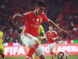 Raúl Jiménez vuelve a Europa tras dos semanas de actividad con la Selección nacional. TWITTER / raulalonsojimenez9