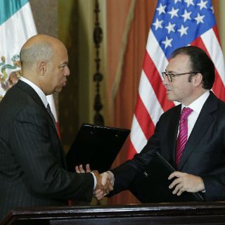 México y EU firman memorándum en predespacho aduanero