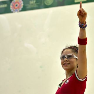 Paola Longoria, a extender su hegemonía