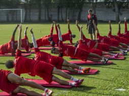 El cuadro Rojinegro está unido y sabe que se juega mucho pero no todo este sábado. EL INFORMADOR / R. Tamayo