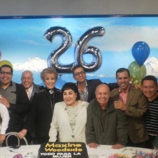 Maxine Woodside celebra 26 años del programa 'Todo para la mujer'