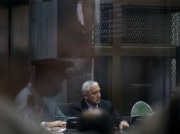 Pérez Molina conocerá si debe enfrentar un juicio en su contra el próximo mes de diciembre. AP / ARCHIVO