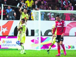 Oribe Peralta se convirtió en la figura del partido. MEXSPORT /