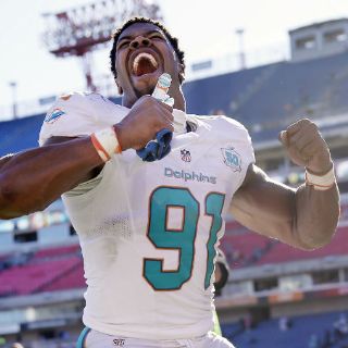 Con entrenador debutante, Delfines aplastan a Titanes