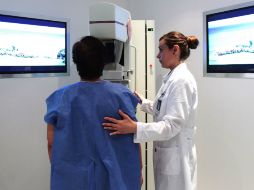 La mastografía es aún el estudio por excelencia para la detección del cáncer de mama. EL INFORMADOR / ARCHIVO