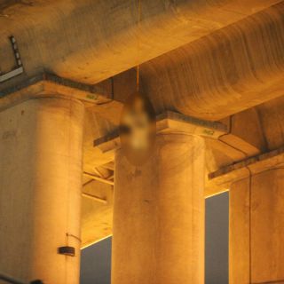 Colgado en puente de Iztapalapa tenía dos disparos en la cabeza