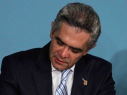 El jefe de gobierno, Miguel Ángel Mancera, dijo que para la movilidad en la ciudad se prevé la sustitución de microbuses. NTX / ARCHIVO