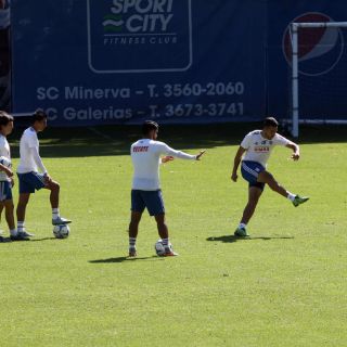 Mariano Varela ve parejo el Clásico ante Atlas