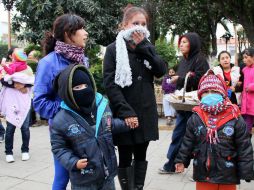 Recomiendan poner especial atención a los niños y adultos mayores, pues son los grupos de población más vulnerables. NTX / ARCHIVO