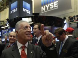 Las acciones de energéticos sufrieron la mayor pérdida al caer el precio del petróleo. AP / R. Drew