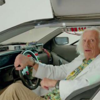 'El Doc' envía mensaje sobre la llegada al futuro