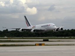 Los A380 son operados por 13 grandes aerolíneas internacionales como Air France, Lufthansa y British Airways. AFP / ARCHIVO