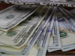 El Banco Base estima que el tipo de cambio fluctuará en un rango de entre 16.55 y 16.73 pesos por dólar. EL INFORMADOR / ARCHIVO