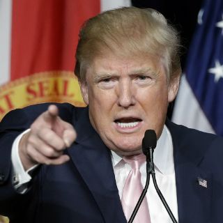 Trump veta la entrada a Univisión a uno de sus mítines