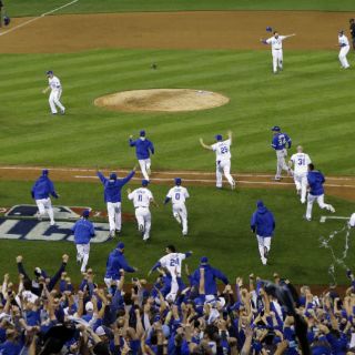 Kansas City avanza a la Serie Mundial