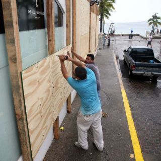 Un huracán de erráticos presagios
