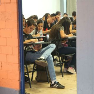 Sólo 4 de cada 10 en Jalisco asisten al bachillerato