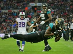 El receptor abierto Allen Hurns terminó dando el triunfo a su equipo. AP / T. Ireland