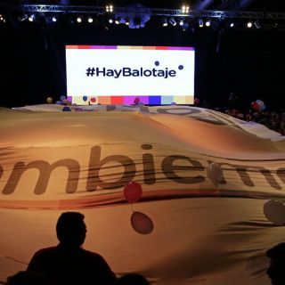 Scioli y Macri competirán en segunda vuelta de elecciones en Argentina