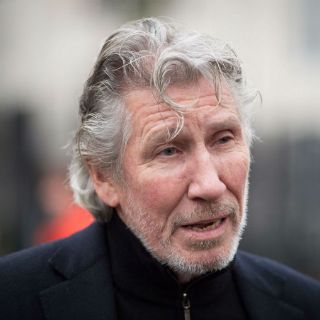 Hillary Clinton echaría mano de bomba nuclear: Roger Waters