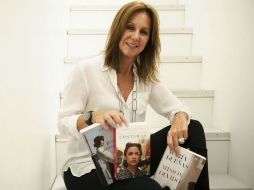 Reconoce que hay quien ve en sus libros una forma de mostrar mujeres ''fuertes, valientes y con coraje''. EL INFORMADOR / ARCHIVO