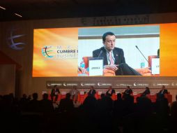 Mikel Arriola Peñalosa, titular de la Cofepris, durante su participación en la Cumbre de Negocios. TWITTER / @arriolamikel