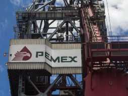 Pemex no ha recibido la compensación por sus inversiones en yacimientos otorgados en Ronda 1. AFP / ARCHIVO