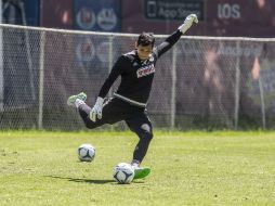 Rodolfo Cota ha sido el encargado de defender la meta chiva en este torneo. EL INFORMADOR / ARCHIVO