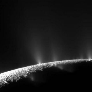 Sonda espacial explorará una de las lunas de Saturno