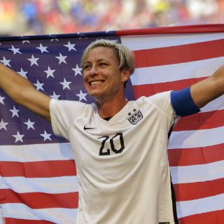 Abby Wambach se retira del futbol