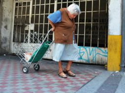 Es importante concientizar a la población sobre factores exógenos que contribuyen entre otros efectos adversos. EL INFORMADOR / ARCHIVO