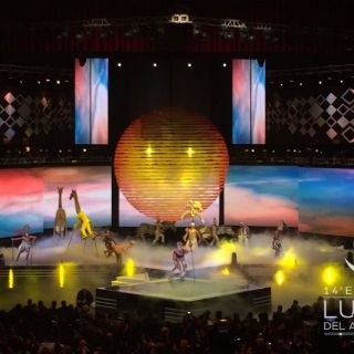 Desfile de estrellas en la alfombra roja de Las Lunas del Auditorio