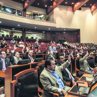En el cajón, nueve de cada 10 iniciativas de diputados
