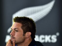 Richie McCaw es el capitán del equipo neozelandés. AFP / G. Bouys
