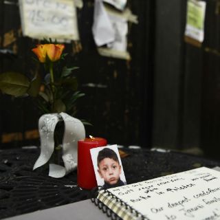 Policía alemana confirma muerte de niño refugiado bosnio