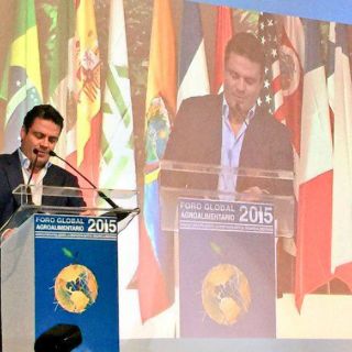 Aristóteles llama a luchar contra el cambio climático