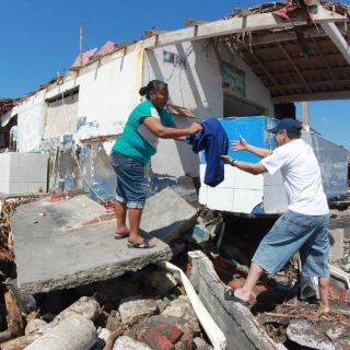 Reconstruirán al menos dos mil viviendas en Michoacán tras 'Patricia'