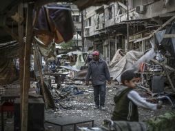 Según el gobierno ruso los ataques aéreos no tienen previsto tomar parte en ninguna operación de tierra en Siria. EFE / M. Badra