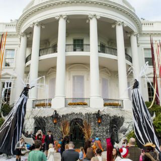 La Casa Blanca presenta un pabellón del Día de Muertos
