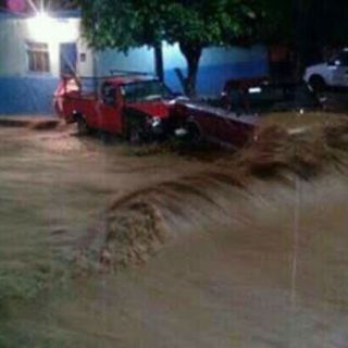 Lluvia agrava daños que dejó 'Patricia'