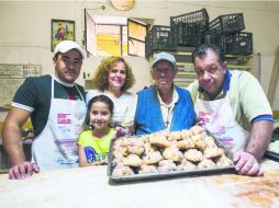 Generación tras generación. La familia Villanueva, baluarte local en el mundo de la panadería, y especialmente en el campo del pan de m EL INFORMADOR / P. Franco